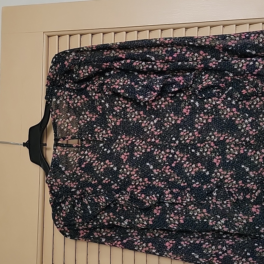 Blouse - Picture 4 of 4